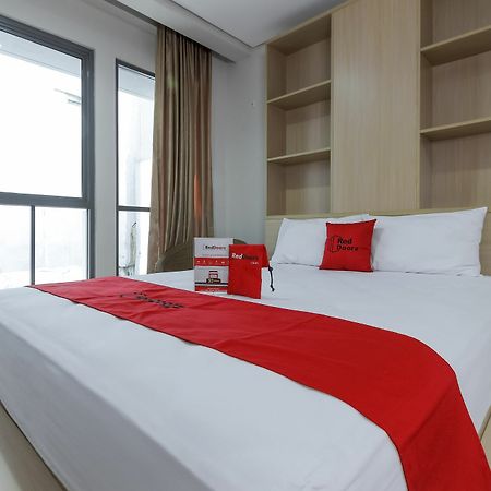 Reddoorz @ Patal Senayan 4 Hotell Jakarta Exteriör bild