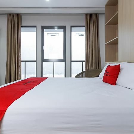 Reddoorz @ Patal Senayan 4 Hotell Jakarta Exteriör bild