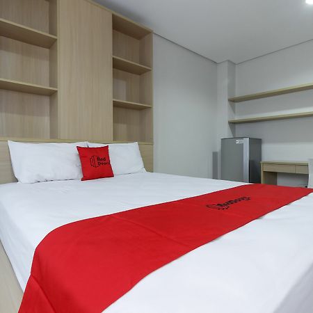 Reddoorz @ Patal Senayan 4 Hotell Jakarta Exteriör bild
